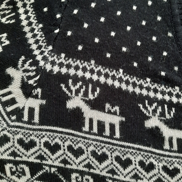 ZARA REINDEER SWEATER - Picture 3 of 3